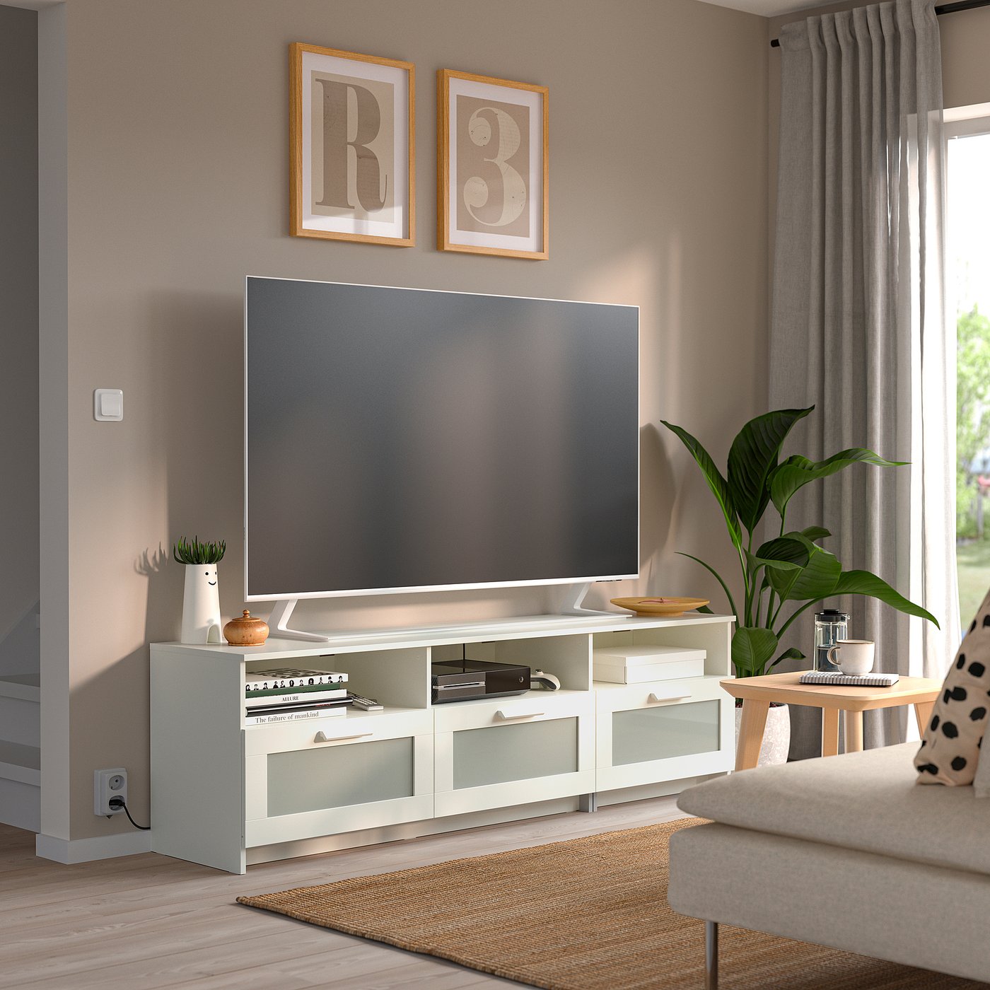 IKEA BRIMNES テレビ台 サイドテーブル ラグ ホワイト リビング 1