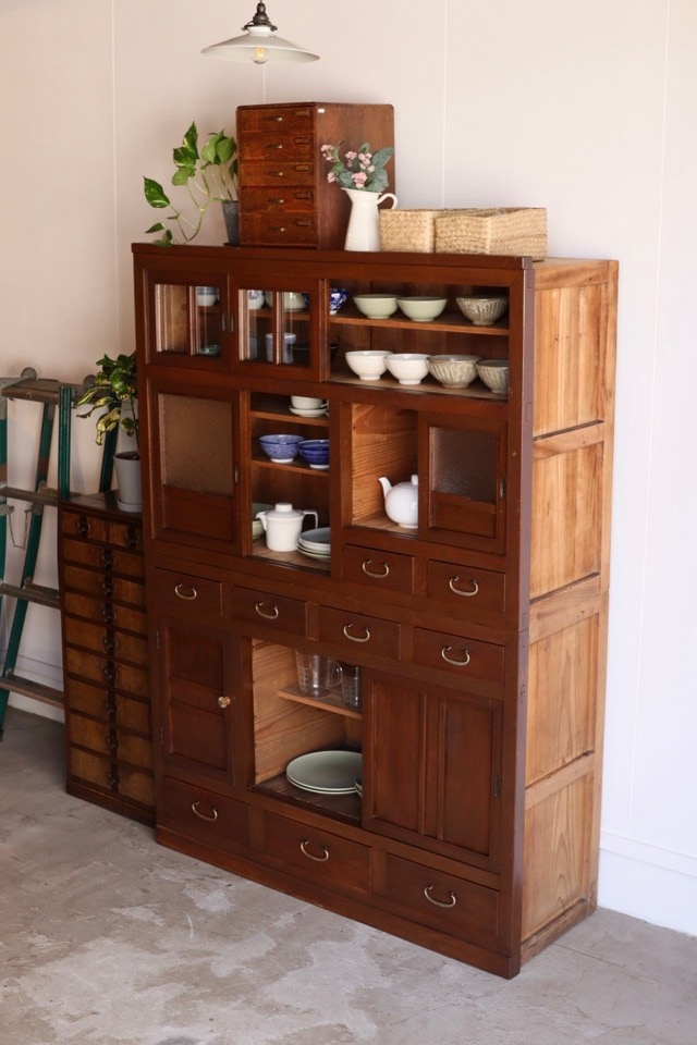 水屋箪笥 | 全ての商品 - 古家具古道具 そうすけ