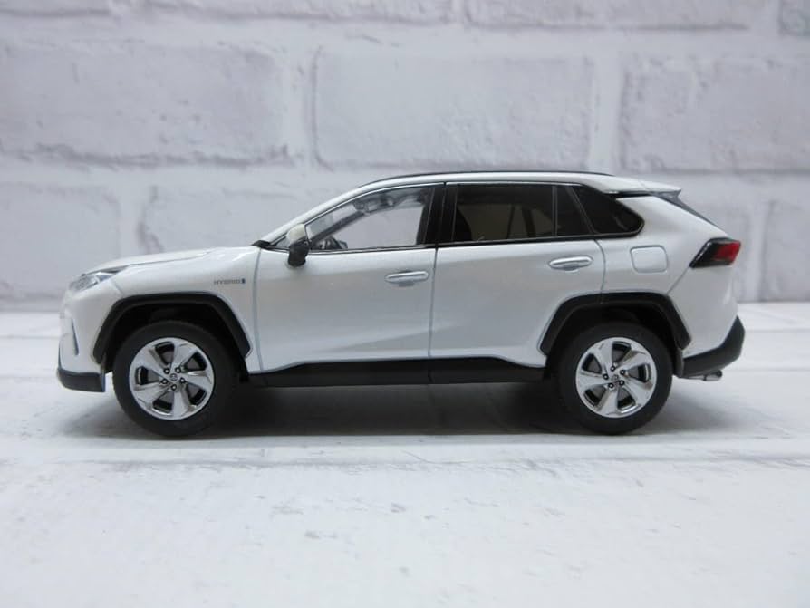 Amazon | ミニカー 1/30 ミニカー 新型RAV4 ハイブリッド ラブフォー