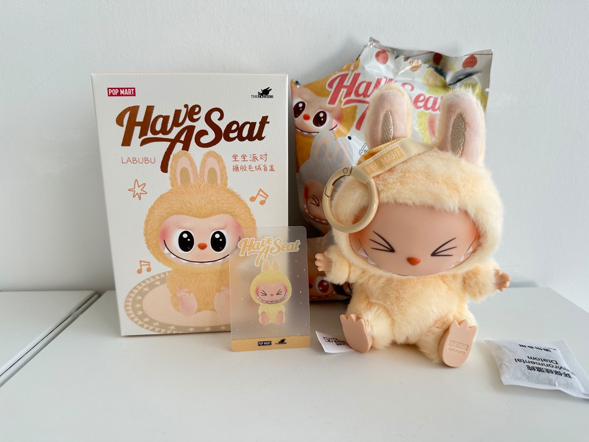 SISI - LABUBU The Monsters Macaron Have a seat limited 2nd