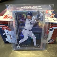 大谷翔平 Topps 2025 Series 1 インサートパラレルキラカード - メルカリ