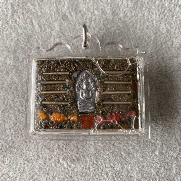 プラクルアン 猫のミルク ヌードーノムメーウ 超レア 本物 愛 恋愛 御守り