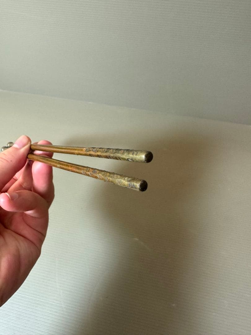 2910 火箸 南鐐松笠頭 真鍮 大西清右衛門作 茶道具
