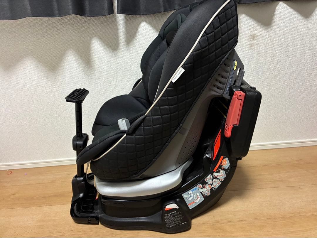 コンビ combi ラクティアターンL TX CV-ETY チャイルドシート